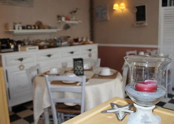 Des Falaises Szálloda 2*