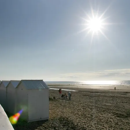 Hotel De La Plage Et Des Falaises, Villers Sur Mer Ξενοδοχείο 2*
